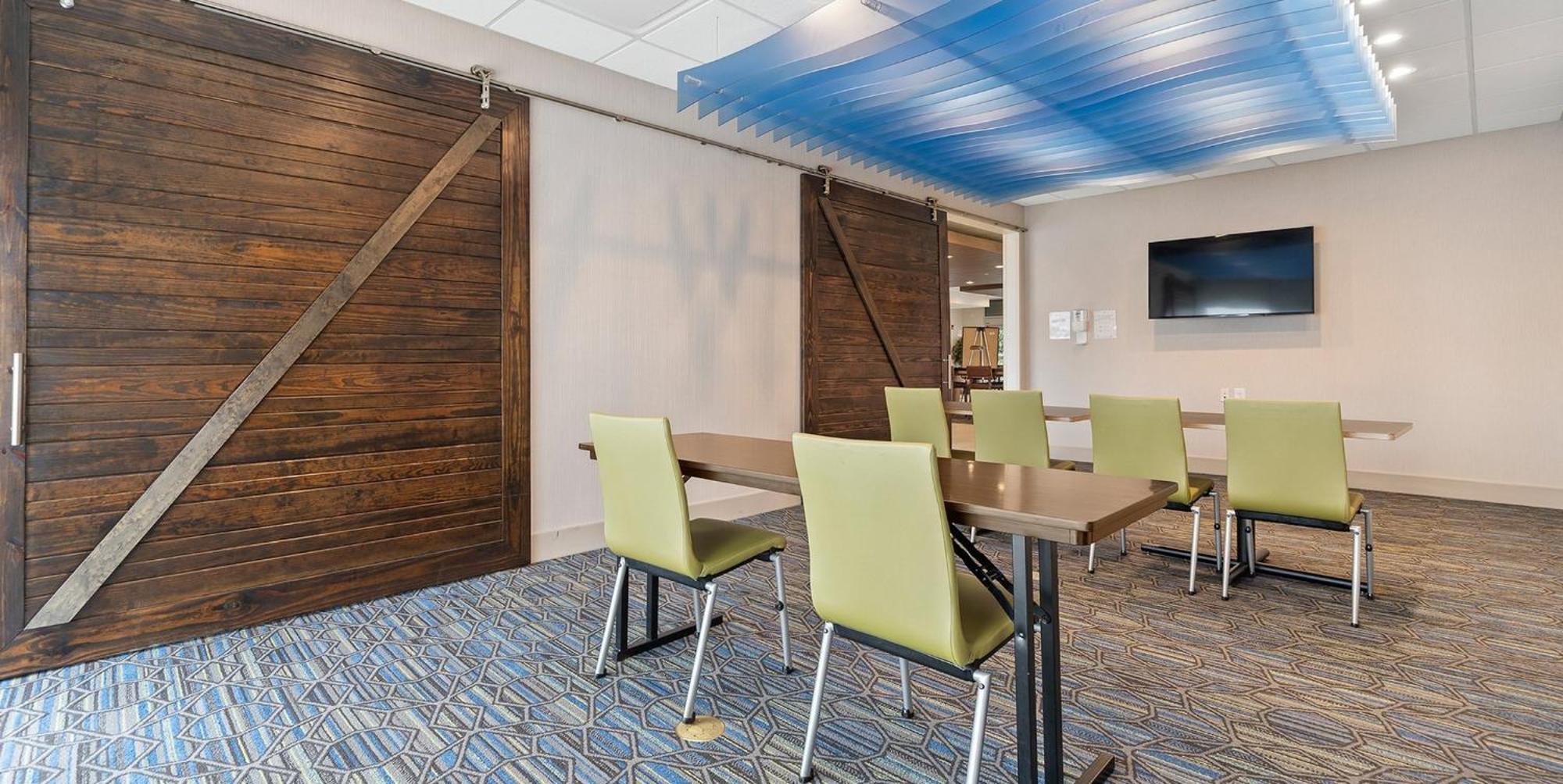 Holiday Inn Express & Suites Macon North By Ihg Zewnętrze zdjęcie