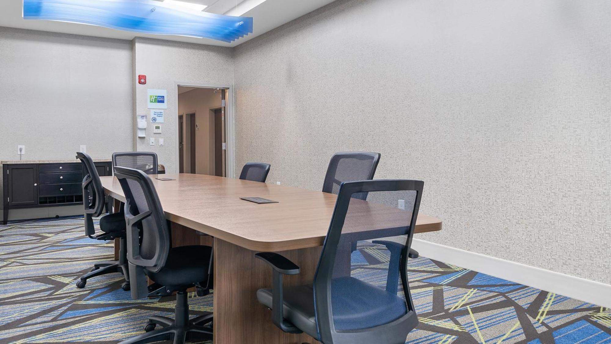 Holiday Inn Express & Suites Macon North By Ihg Zewnętrze zdjęcie